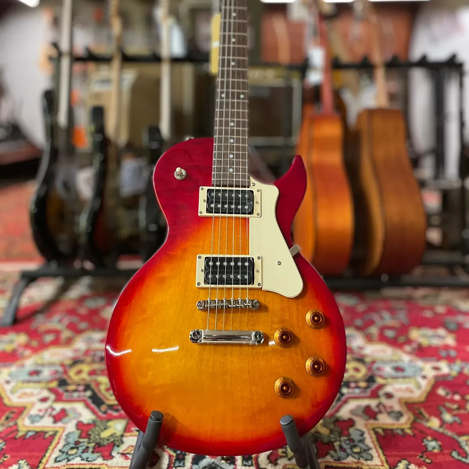 Изображение №5