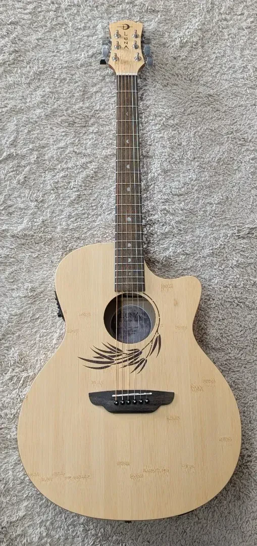 Luna WL Bamboo Grand Auditorium Satin Finish Acoustic/Electric Guitar