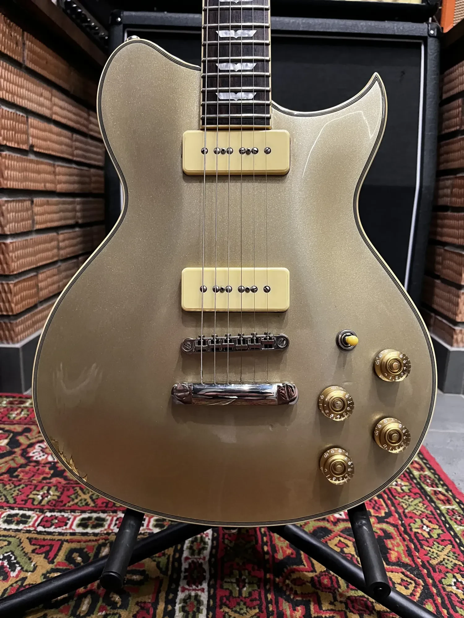 Электрогитара Washburn WI66 PROG Gold Top Indonesia 2007