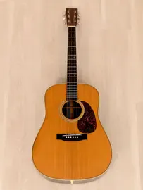 Акустическая гитара Martin HD-28V Dreadnought Natural w/case USA 2006