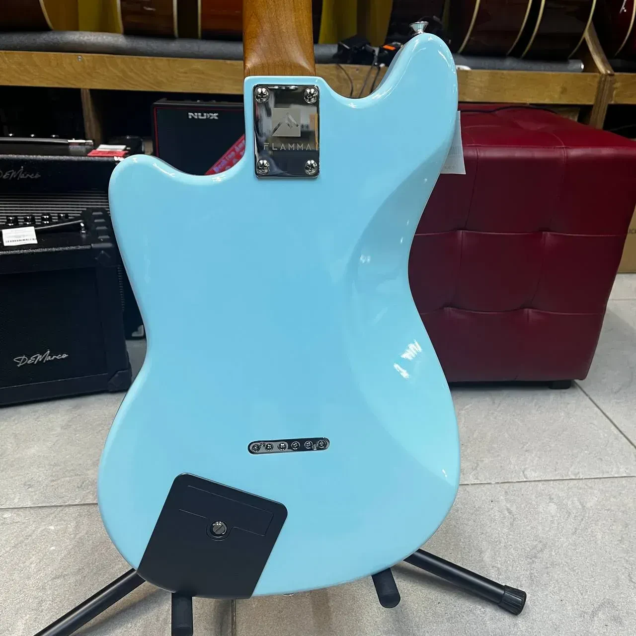 Изображение №6