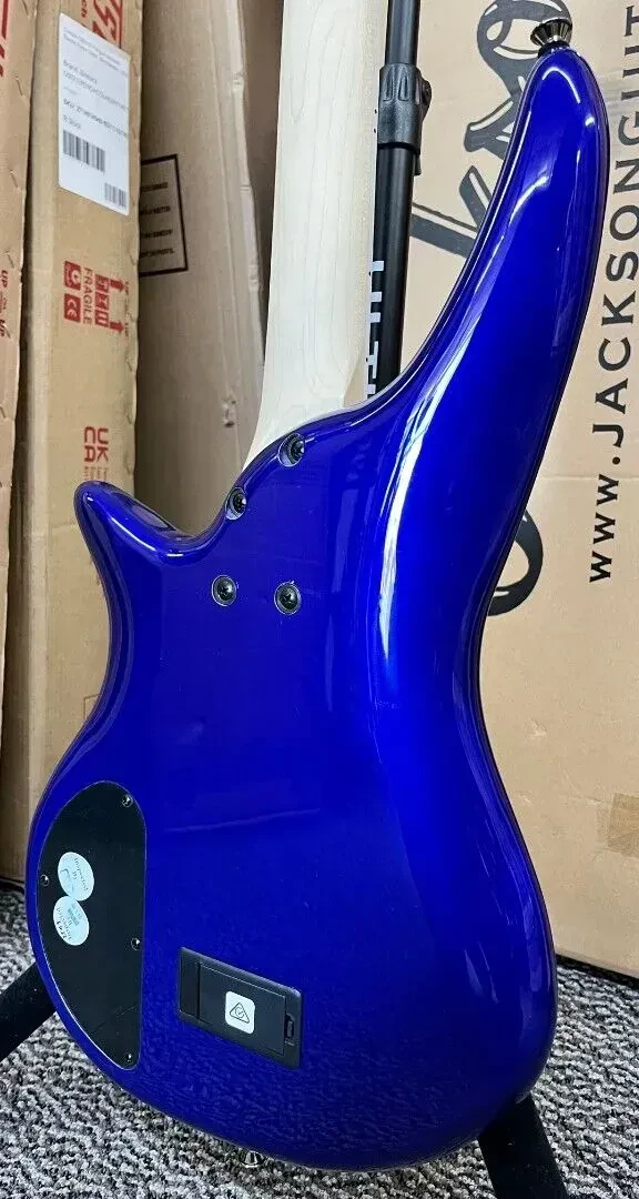 Изображение №6