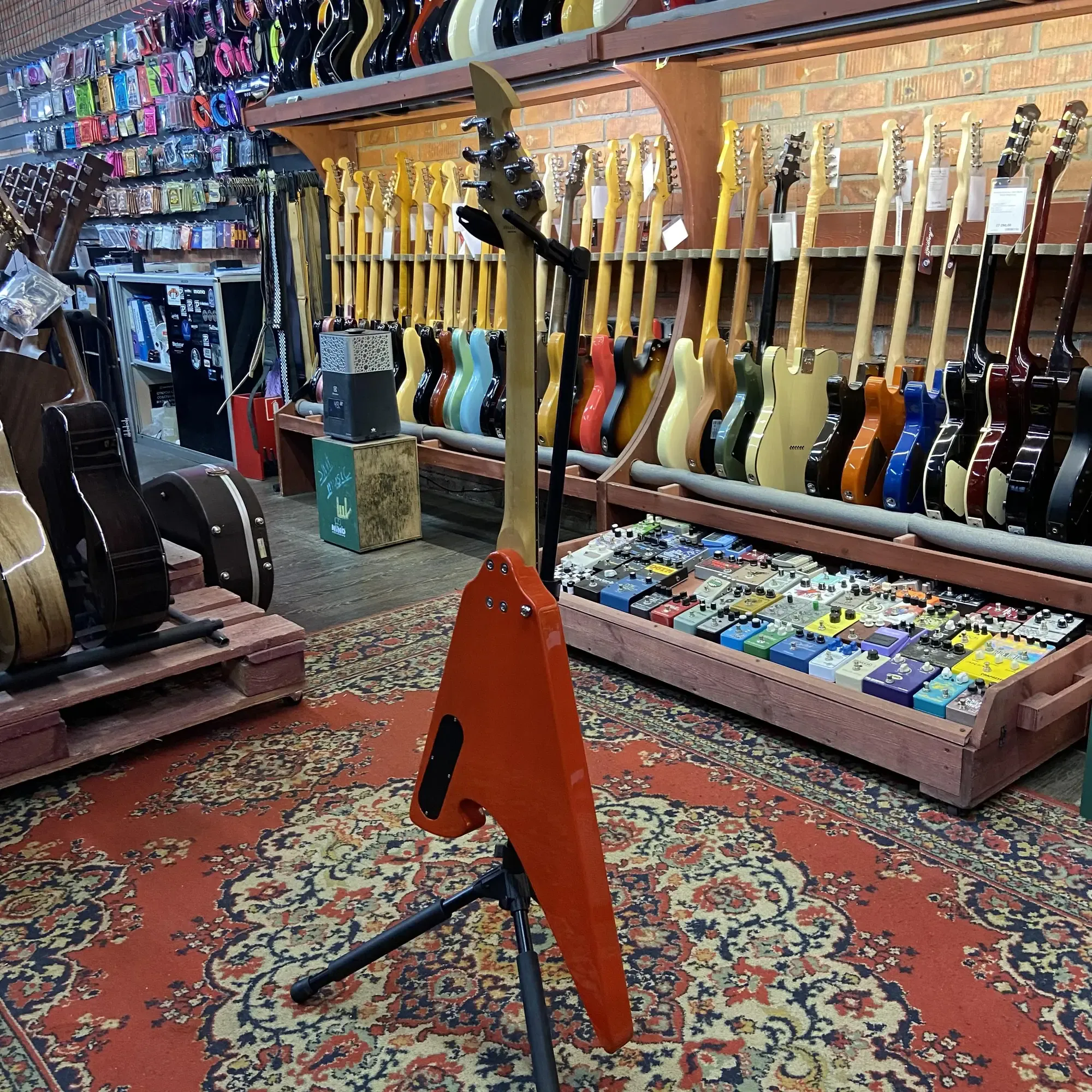 Изображение №12