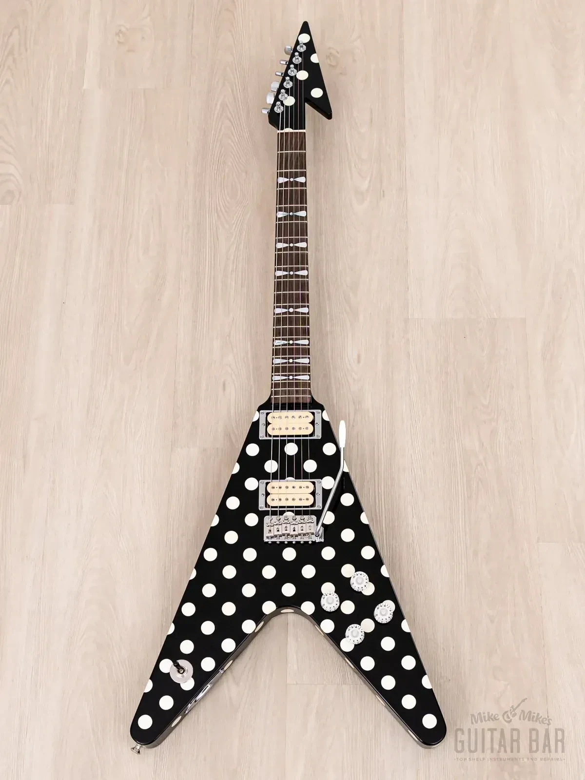 Электрогитара Sandoval Engineering Karl Sandoval Masterbuilt Randy Rhoads Dot V HH Polka Dot w/case USA 2011