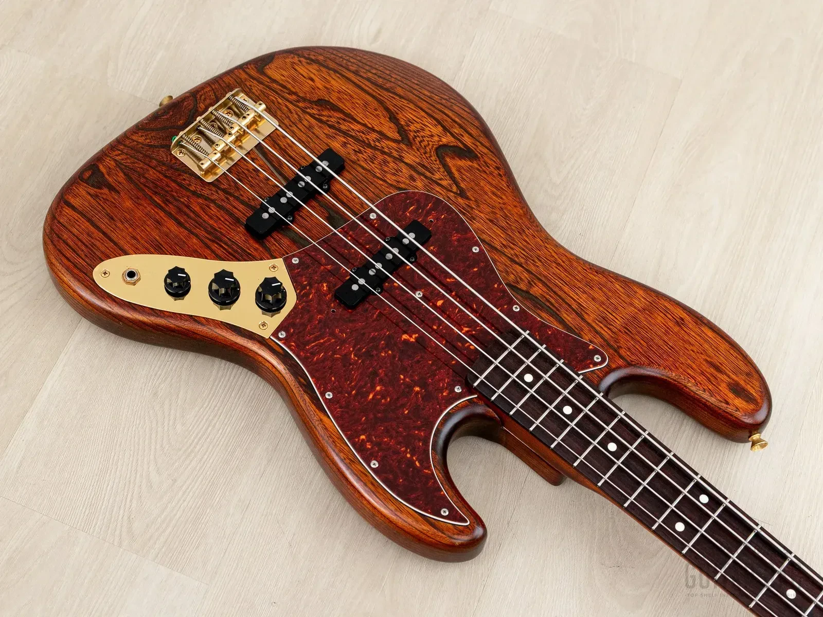 Изображение №9