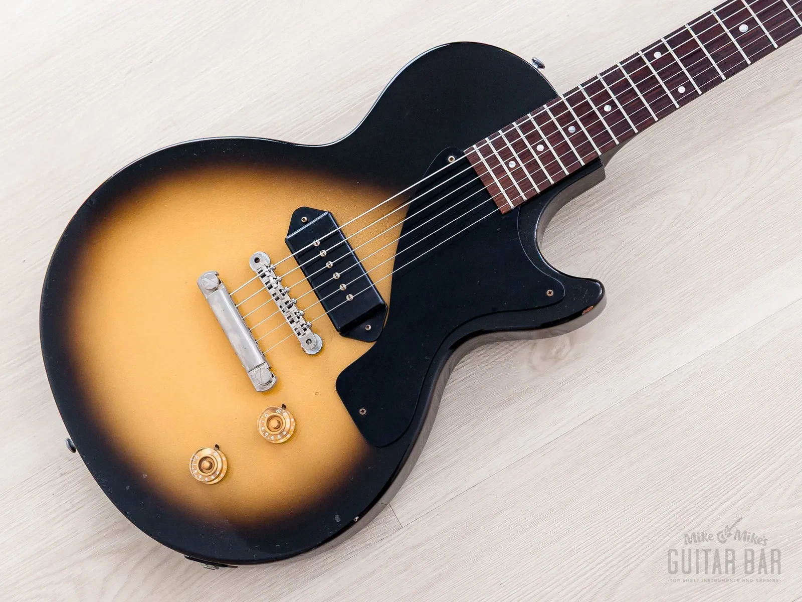 1987 Gibson Les Paul Junior Tobacco Sunburst, 100% Original w/ Case