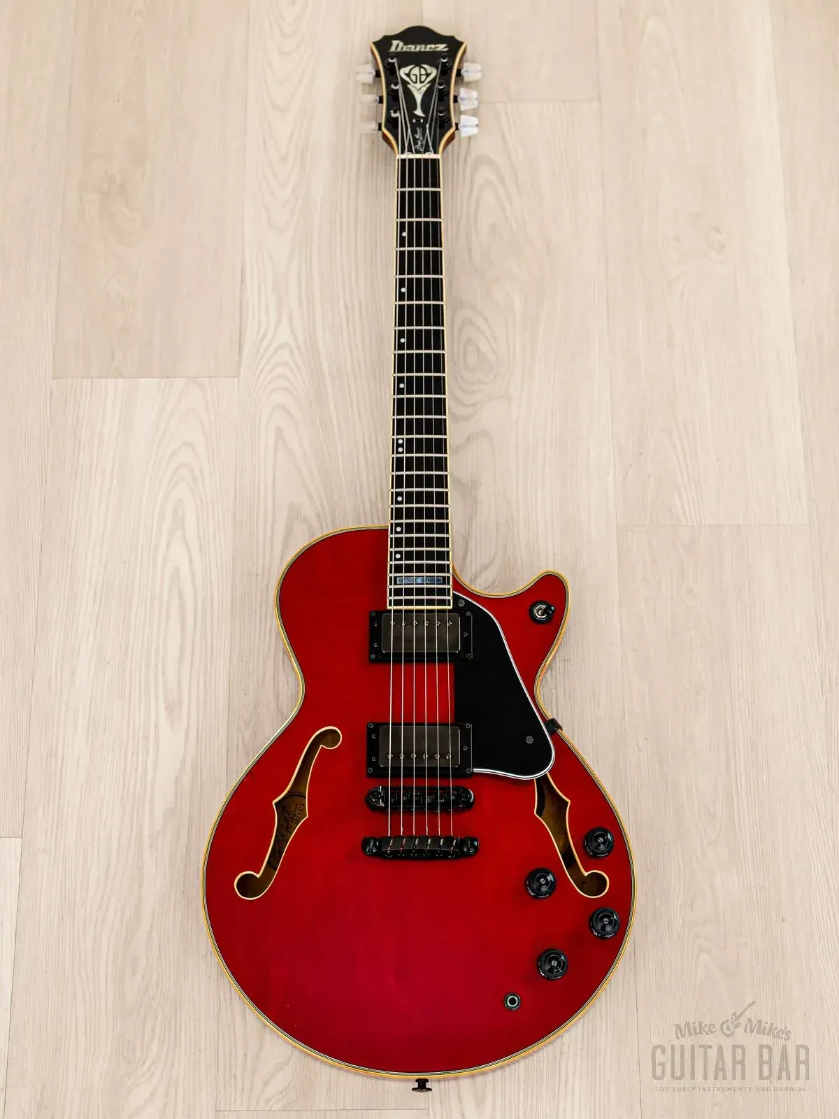 Электрогитара полуакустическая Ibanez George Benson Signature GB30 Semi-Hollow HH Trans Red w/case Japan 1989