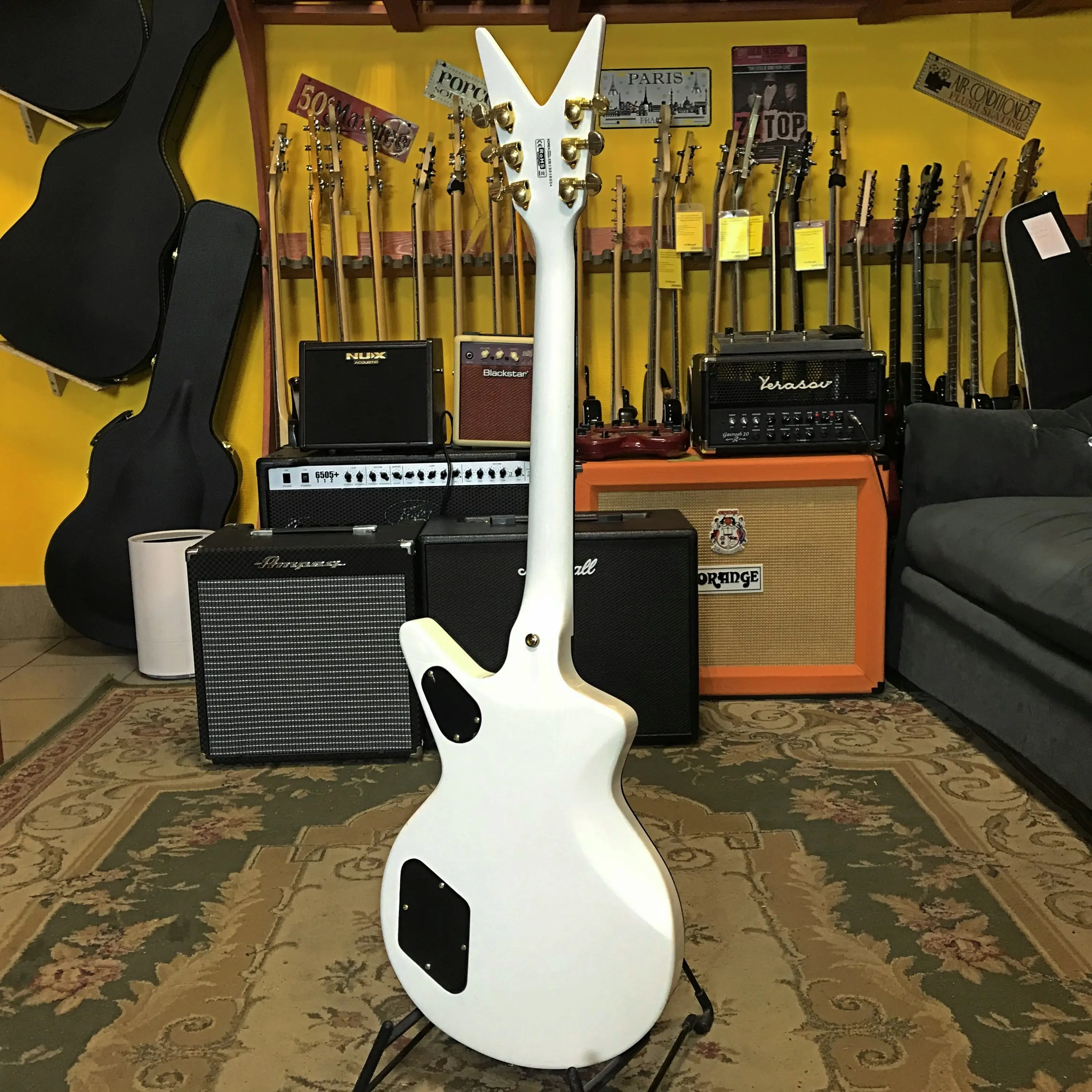 Изображение №11