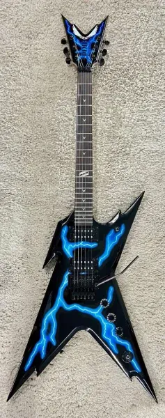 Электрогитара Dean Guitars Razorback Dimebag Darrell Lightning с кейсом