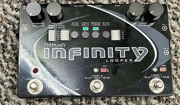 Педаль эффектов для электрогитары Pigtronix Infinity Looper USA 2020s