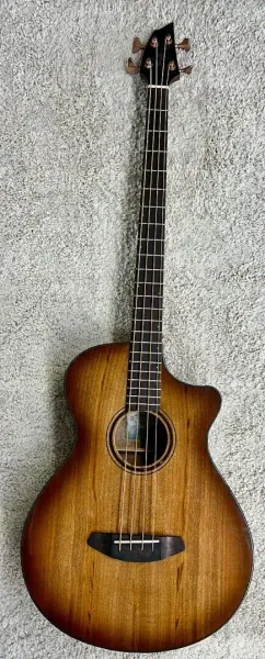 Бас-гитара акустическая Breedlove Pursuit Exotic S CE Amber Burst