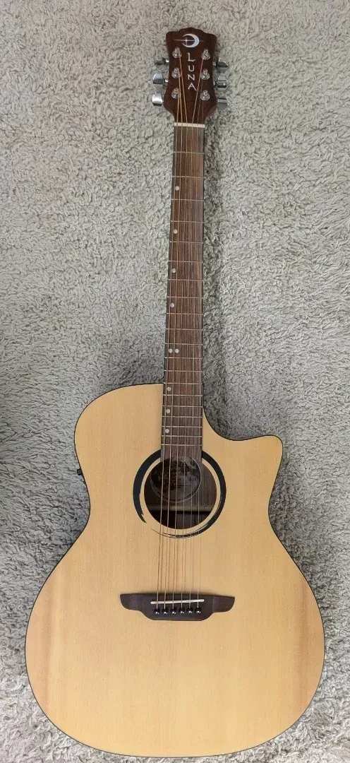 Б/У Электроакустическая гитара Luna Guitars WABI E GC WABI SABI Grand Concert, Solid-Top