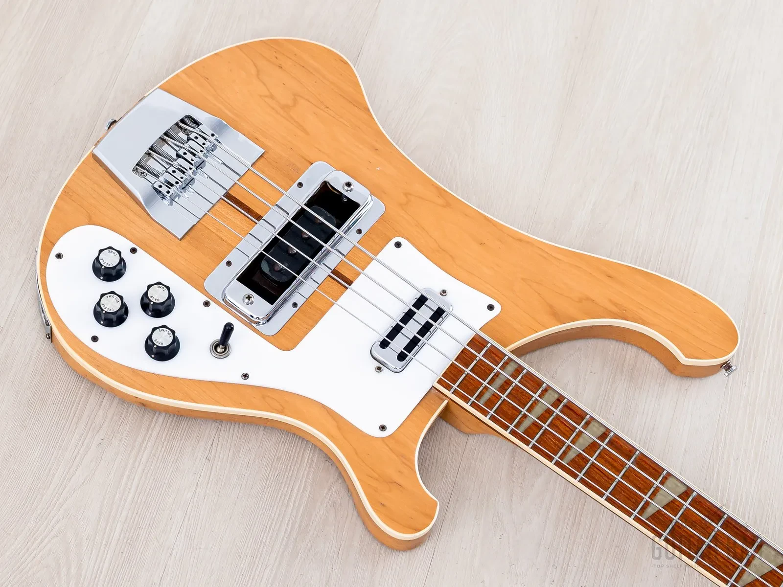 Изображение №9