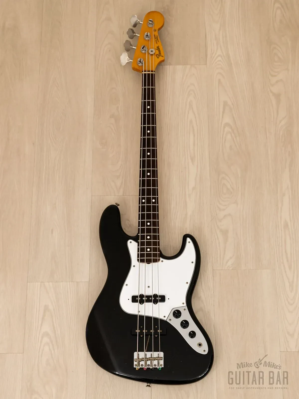 Бас-гитара Fender JV Jazz Bass 1962 Vintage Reissue JB62-75 JJ Black w/gigbag Japan 1983