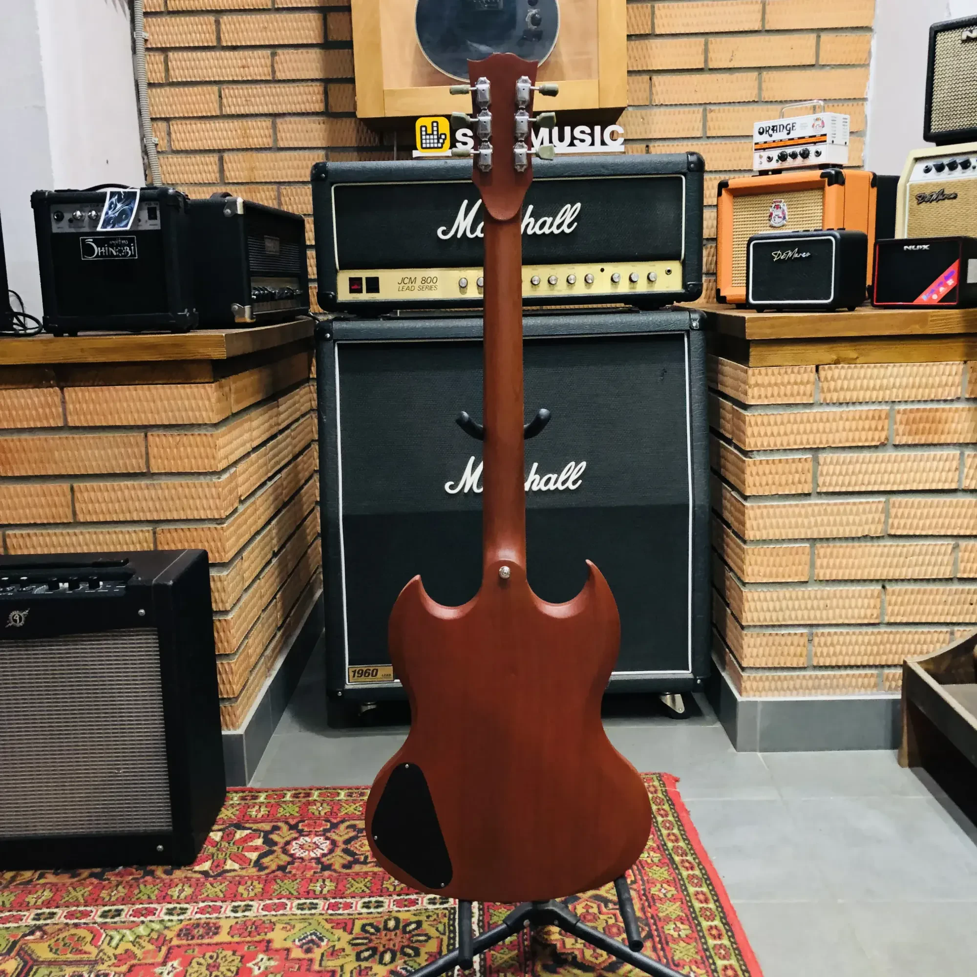 Изображение №13