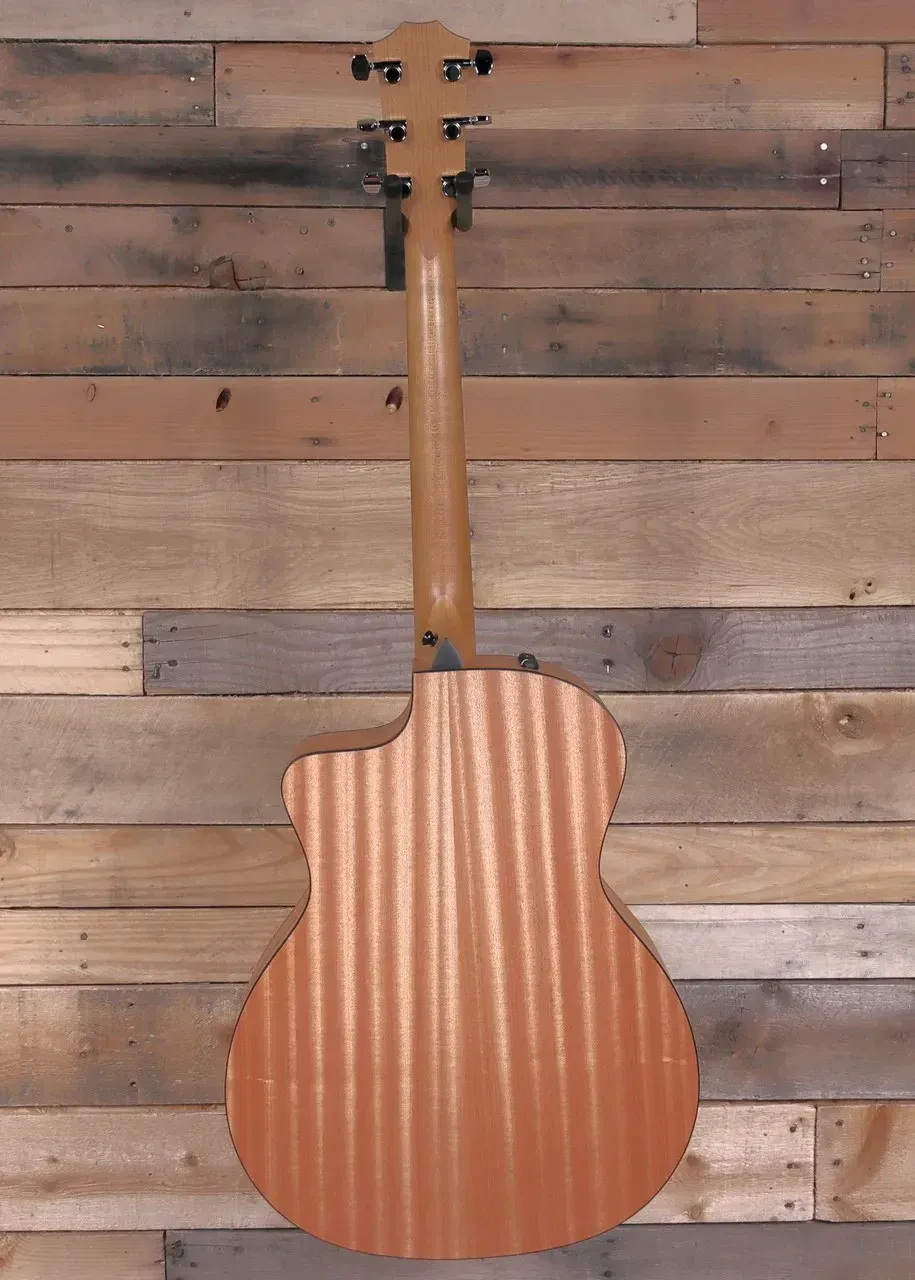 Изображение №5