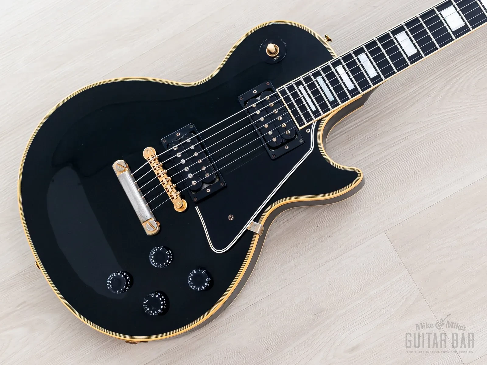 Б/У электрогитара Gibson Les Paul Custom Limited Edition Black Beauty '57 Classic PAF, черный, с кейсом