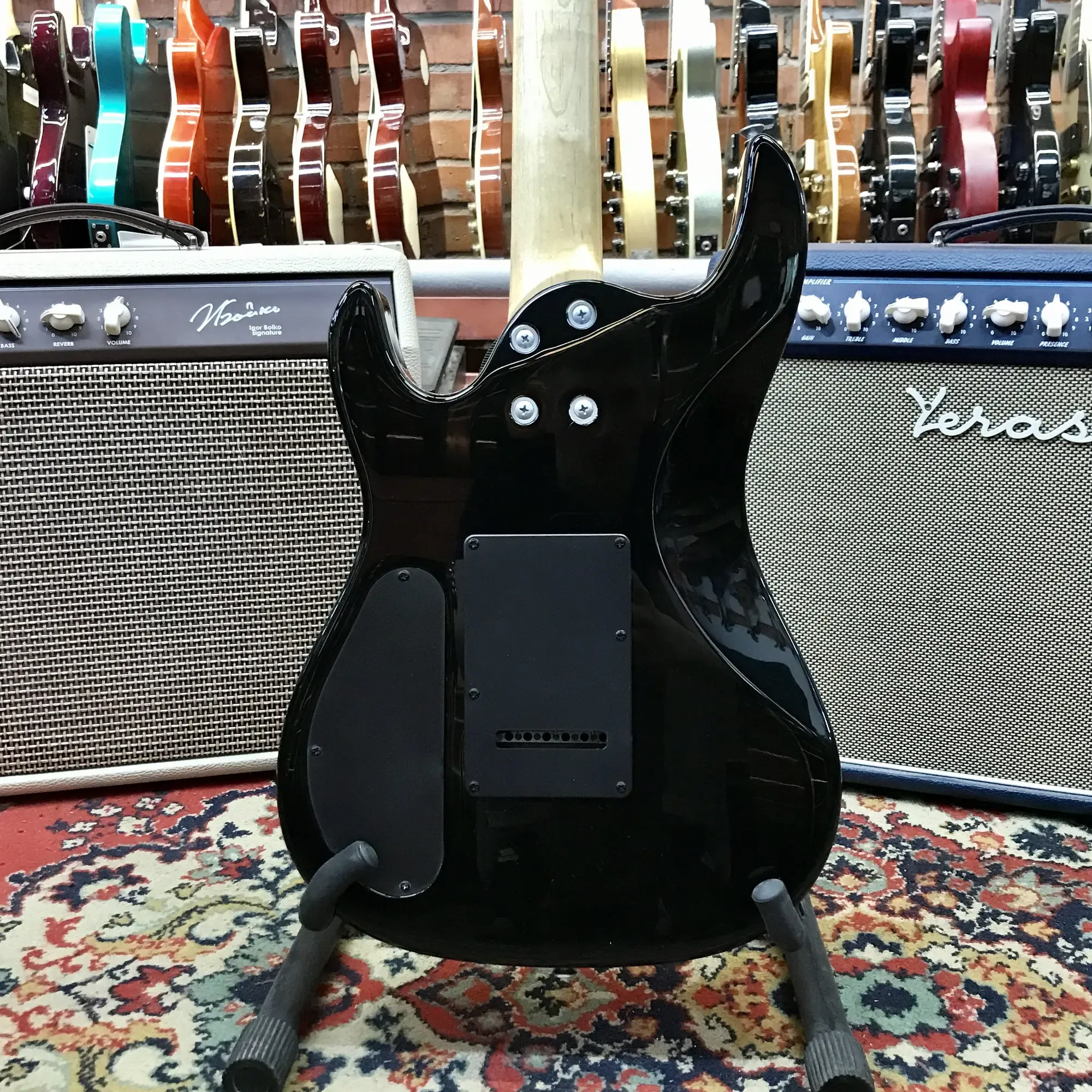 Изображение №6