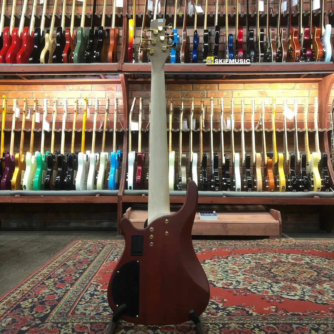 Изображение №11