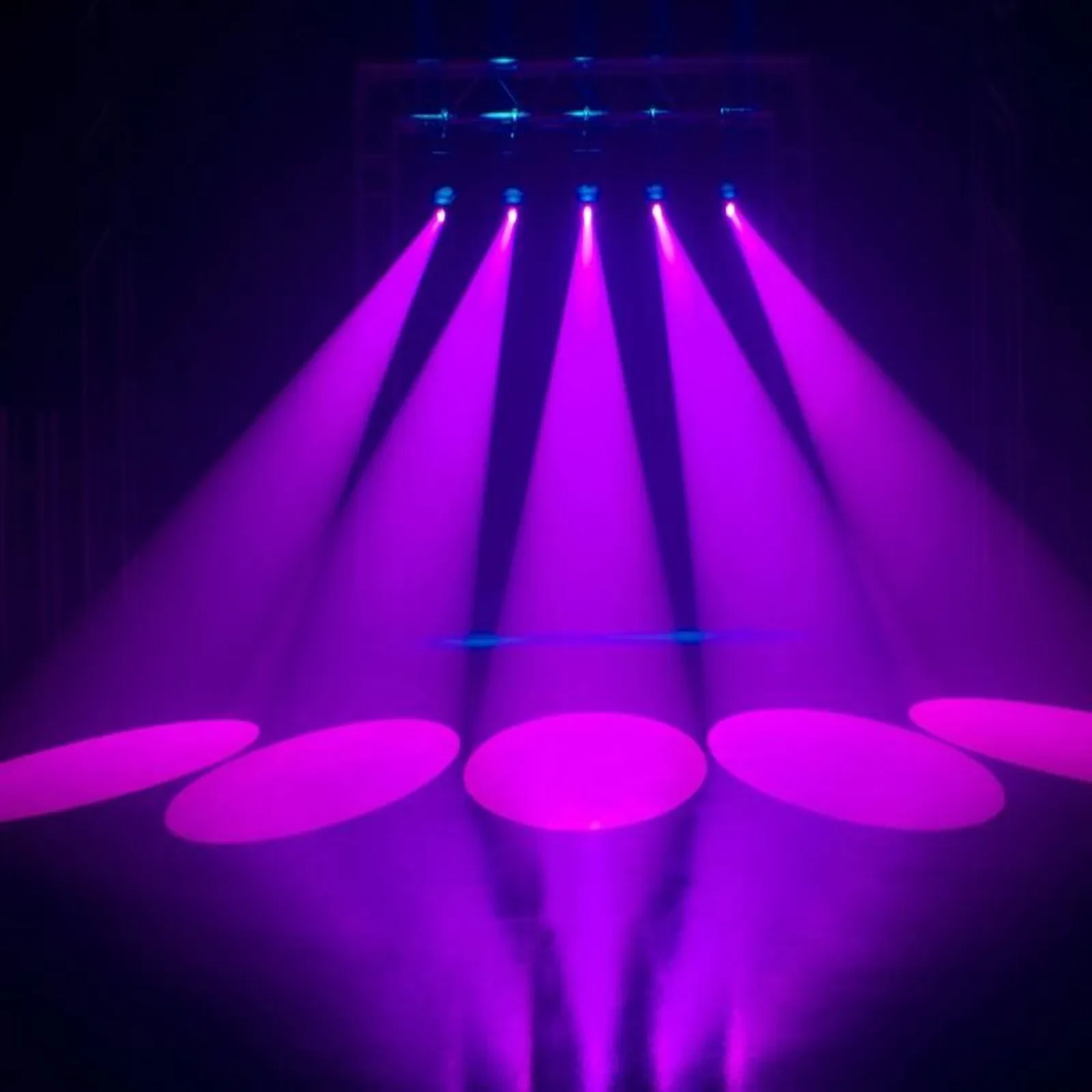 Изображение №11