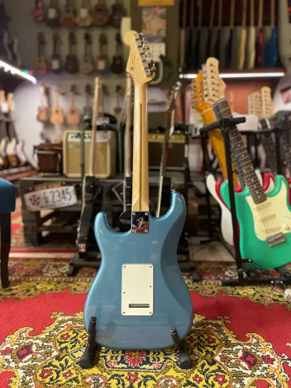 Изображение №6