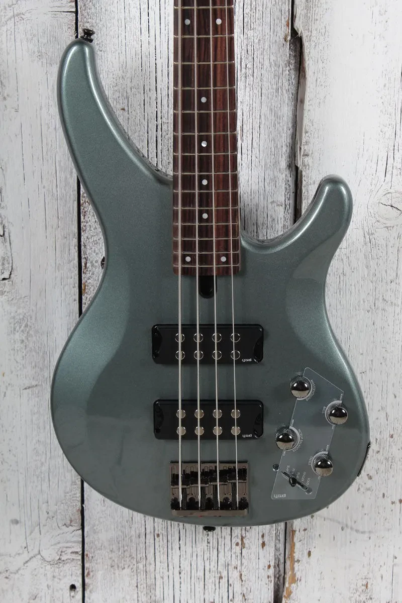 Б/У Бас-гитара Yamaha TRBX304 4-струнная, активная электроника, цвет Mist Green