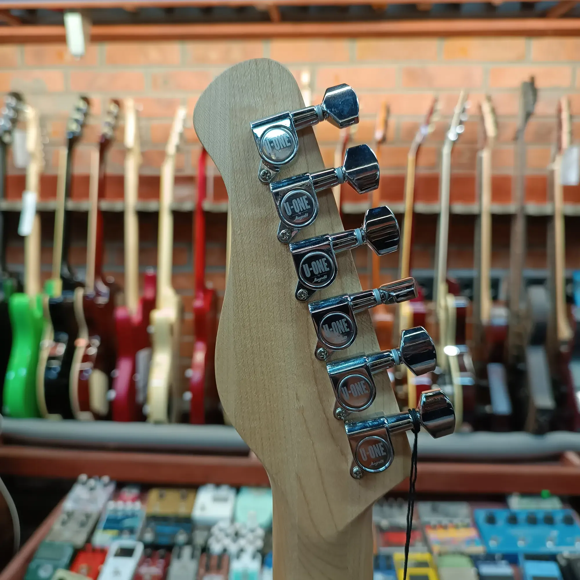 Изображение №6