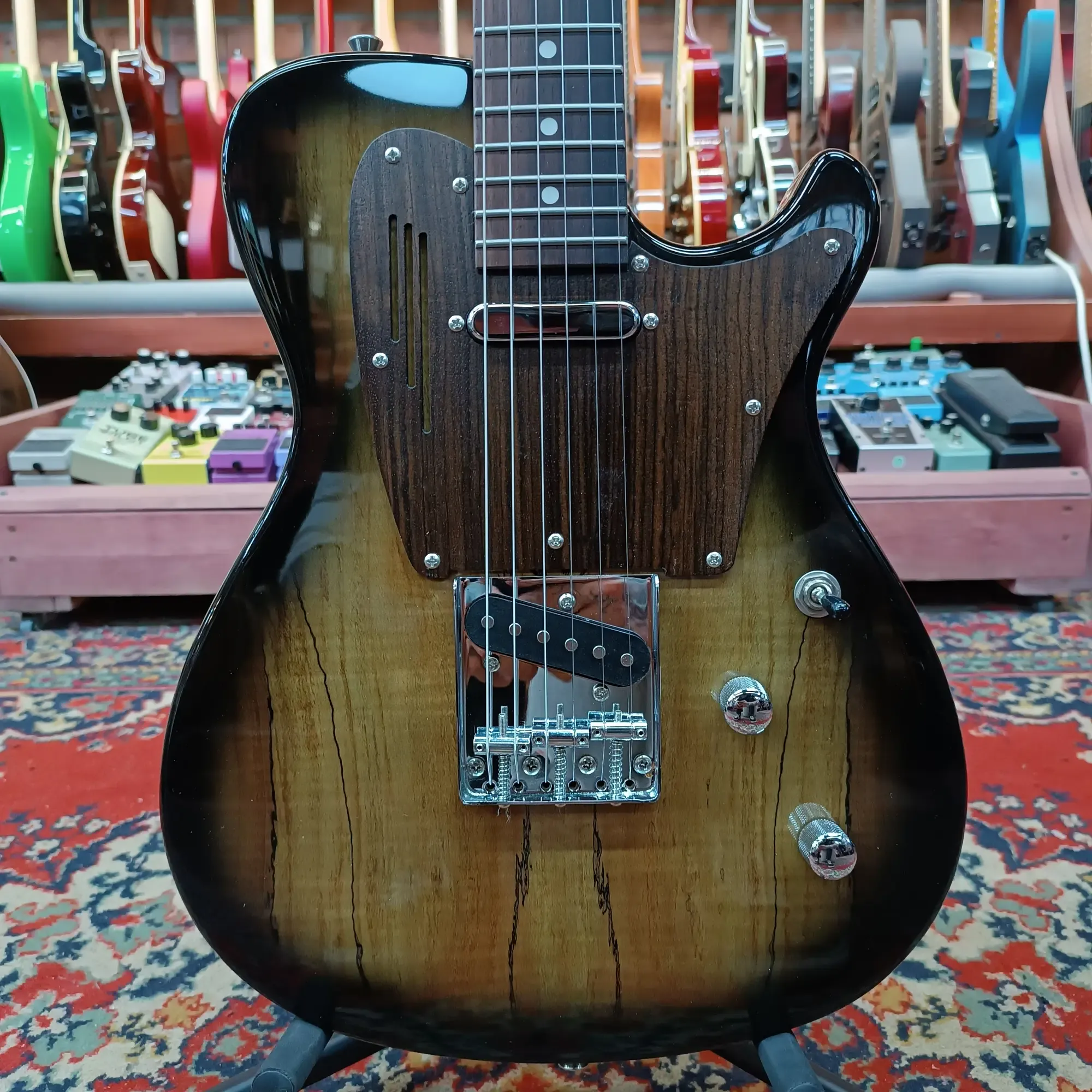 Электрогитара U-One by Magneto UT-15 Telecaster SS Spalted Maple Transparent Black