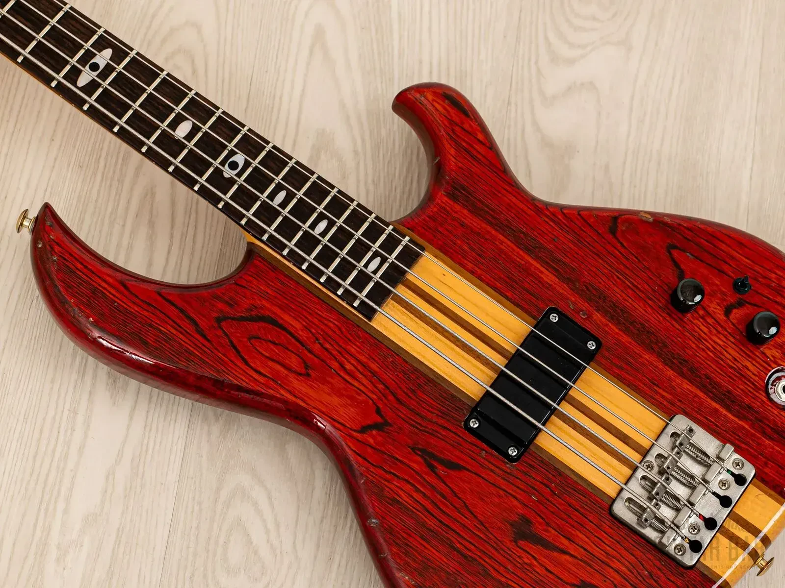 Изображение №6