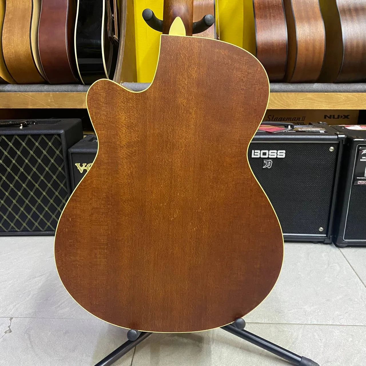 Изображение №7