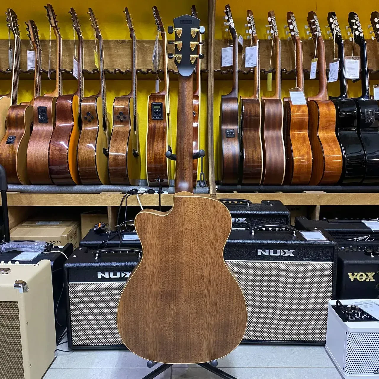 Изображение №6