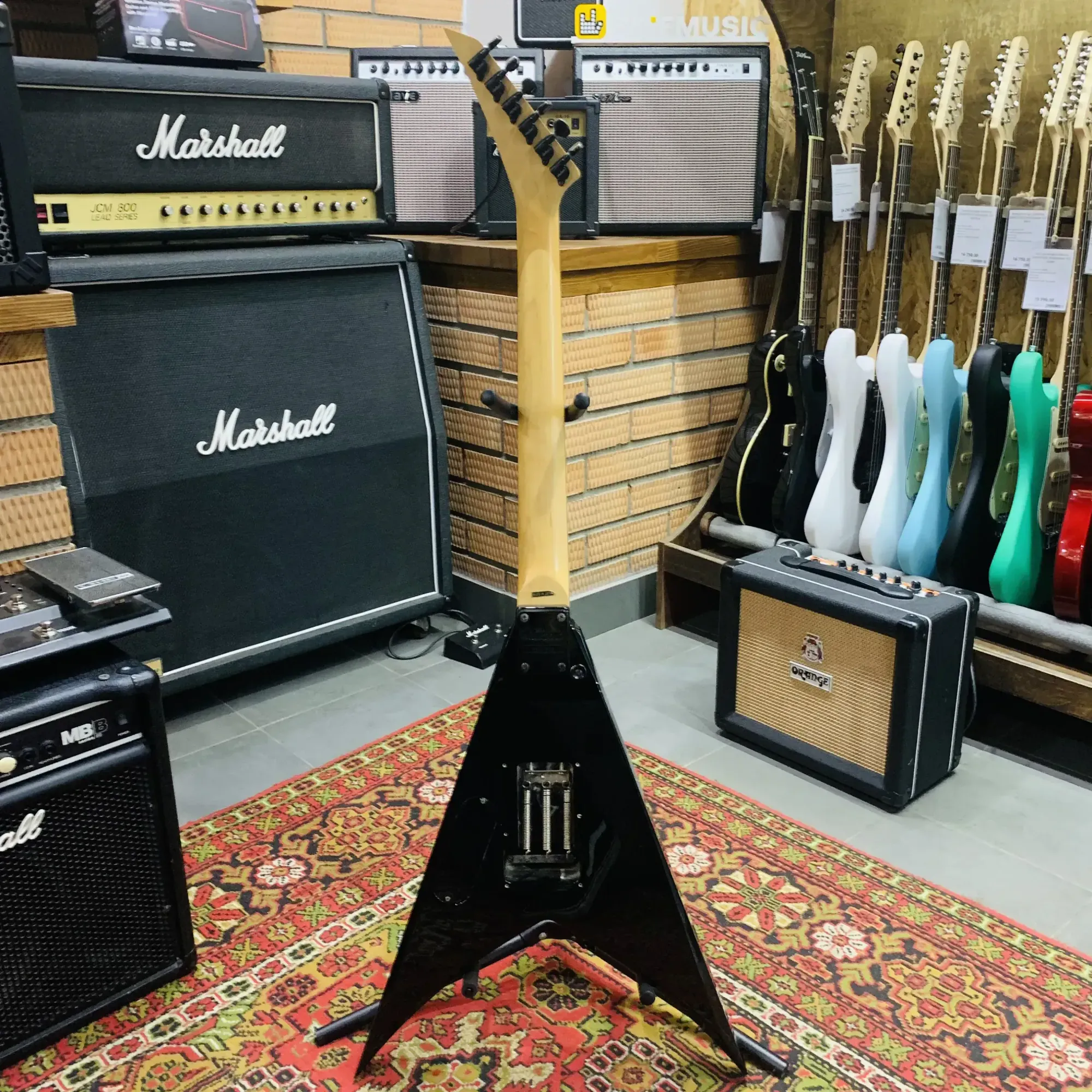 Изображение №13