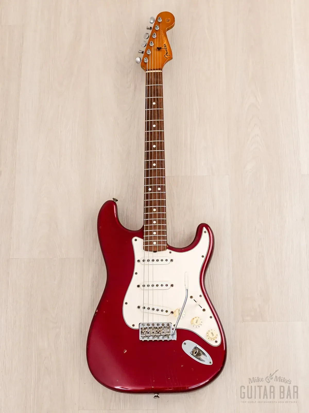 Электрогитара Fender American Vintage 1962 Stratocaster SSS Candy Apple Red w/case USA 1987