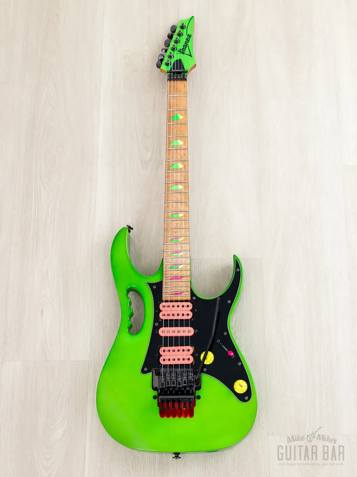 Электрогитара Ibanez JEM777 Steve Via Signature HSH Loch Ness Green w/gigbag Japan 1987