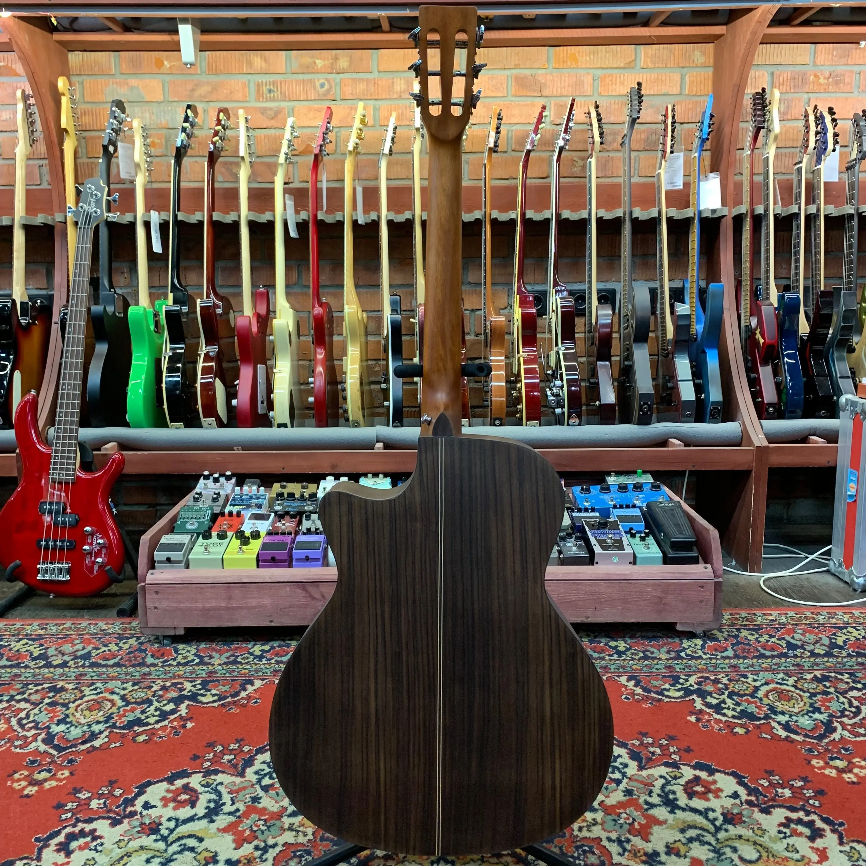 Изображение №5