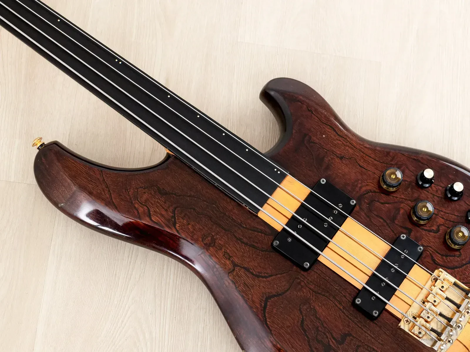 Изображение №7