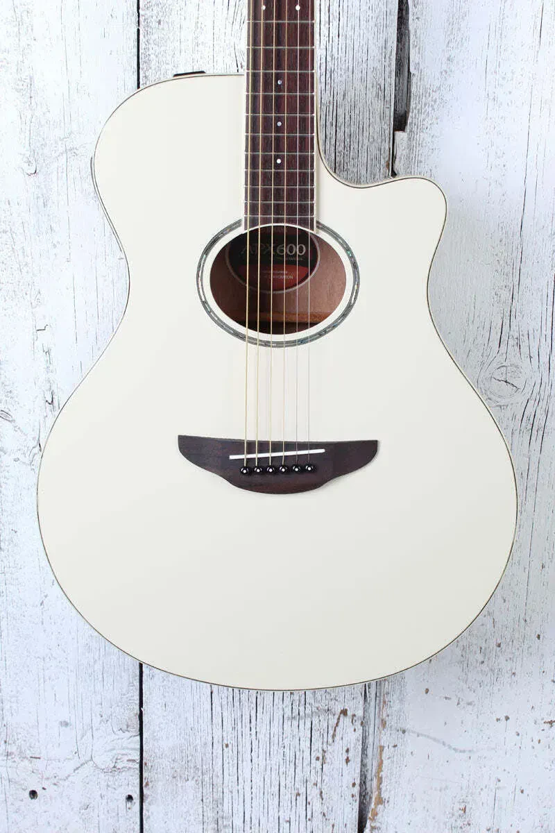 Yamaha Thinline Cutaway Acoustic Electric Guitar Vintage White Finish APX600 VW