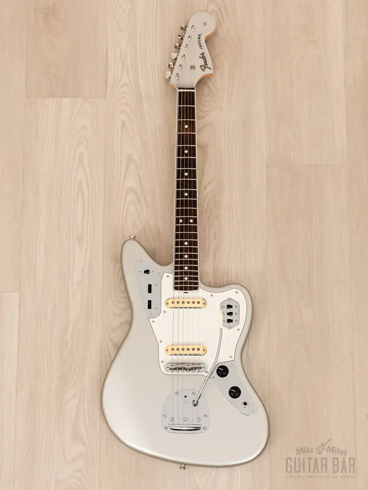 Электрогитара Fender Traditional II 60s Jaguar SS Inca Silver w/gigbag Japan 2024