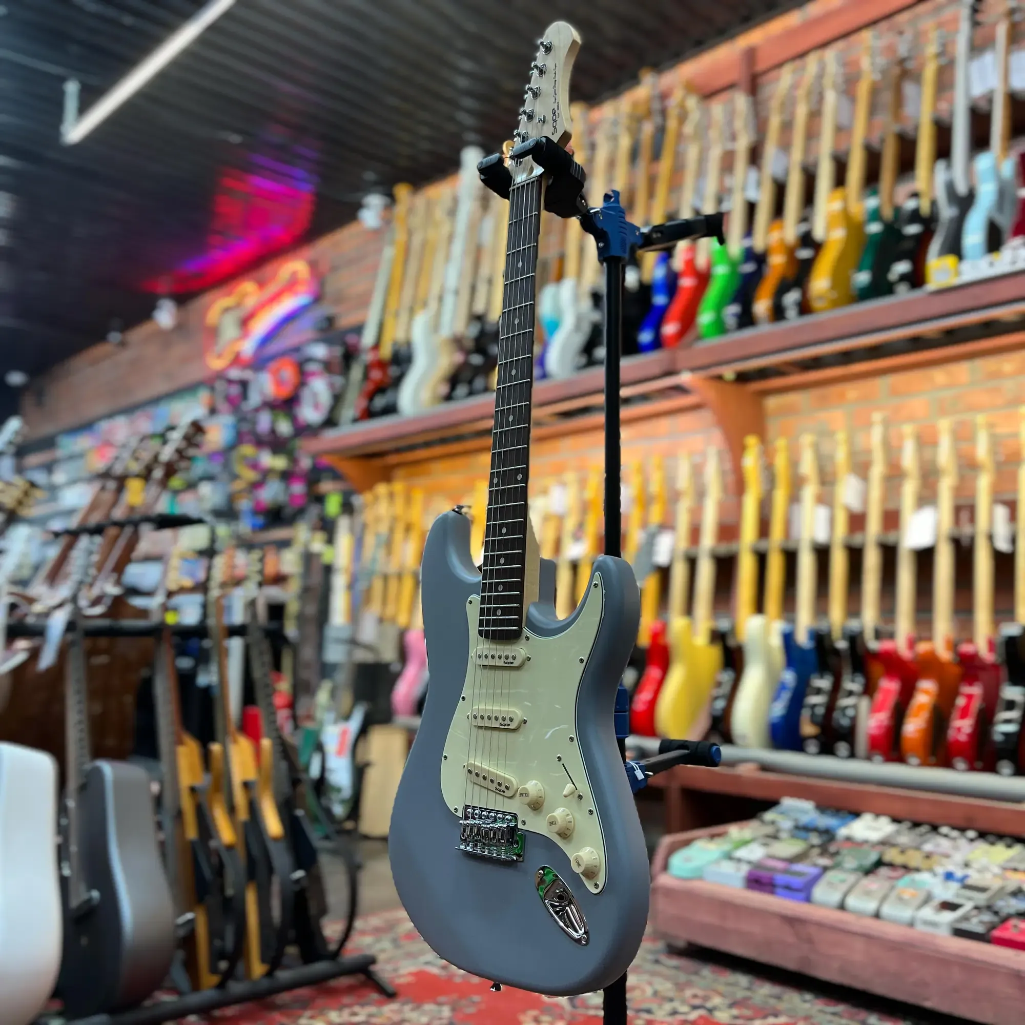 Изображение №9