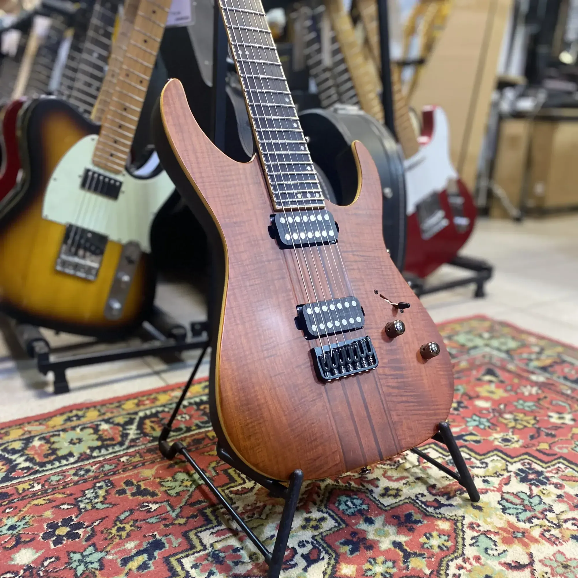 Изображение №5