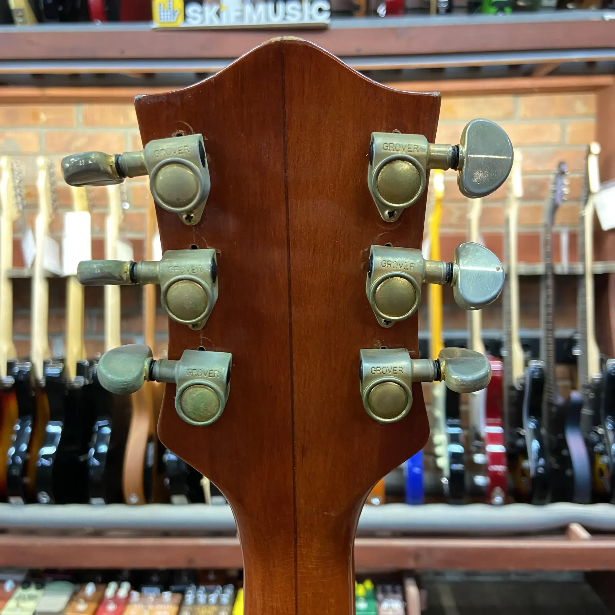 Изображение №6