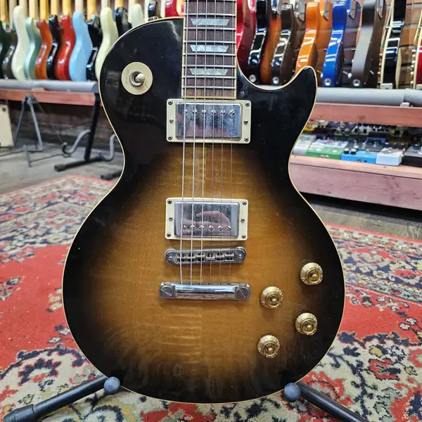 Электрогитара Gibson Les Paul Standard H-H Tobacco Burst Premium Plus 2006 USA W/Case