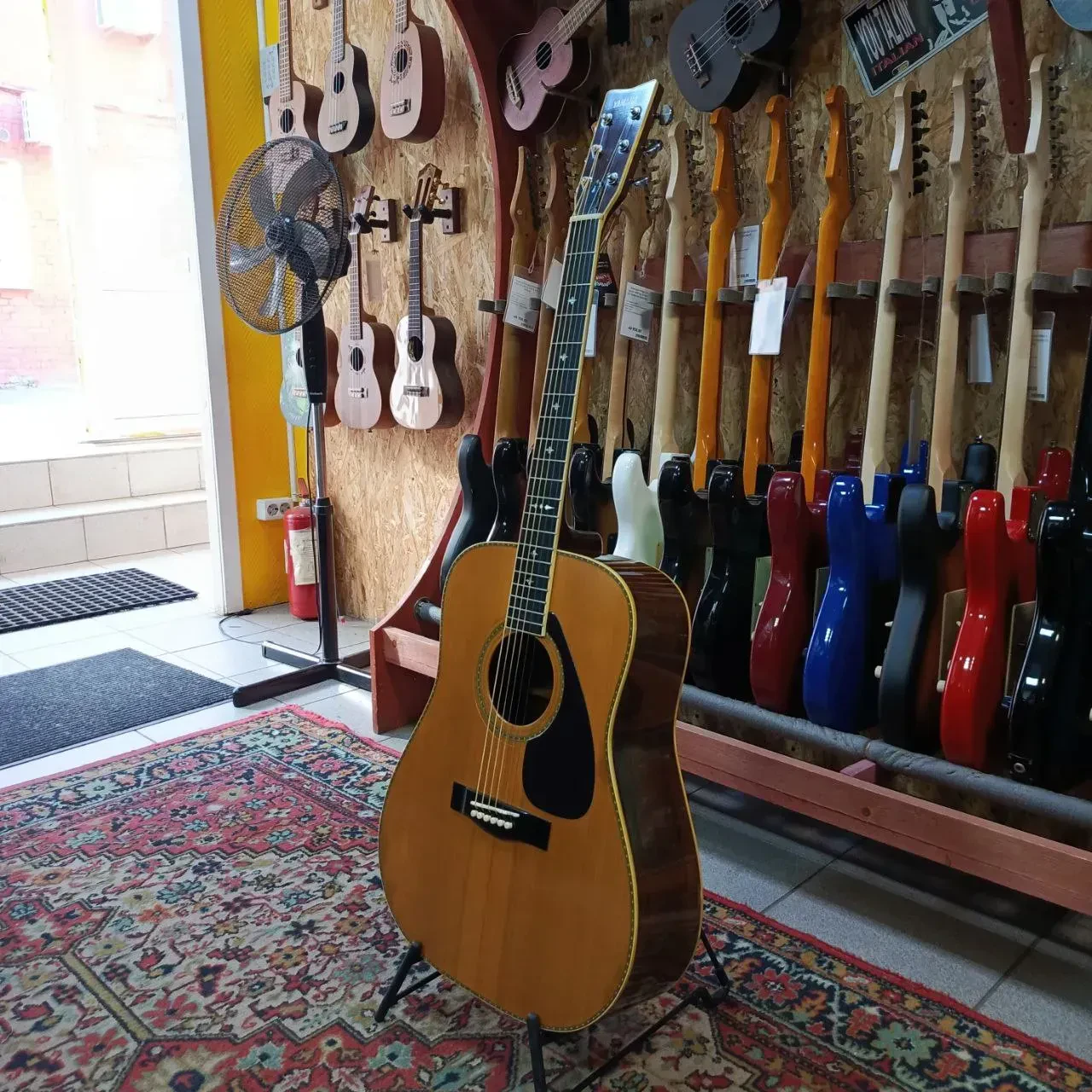 Изображение №6