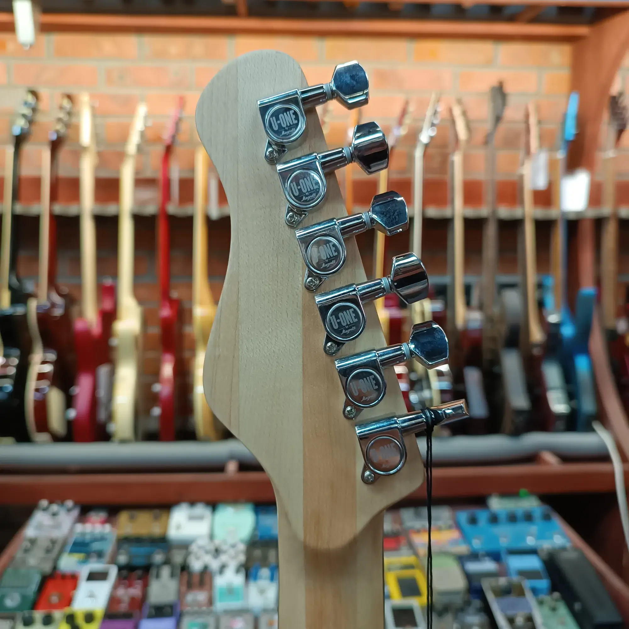 Изображение №6