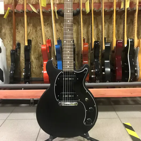 Электрогитара Gibson Les Paul Special Tribute DC P90 Worn Ebony Gigbag USA 2019