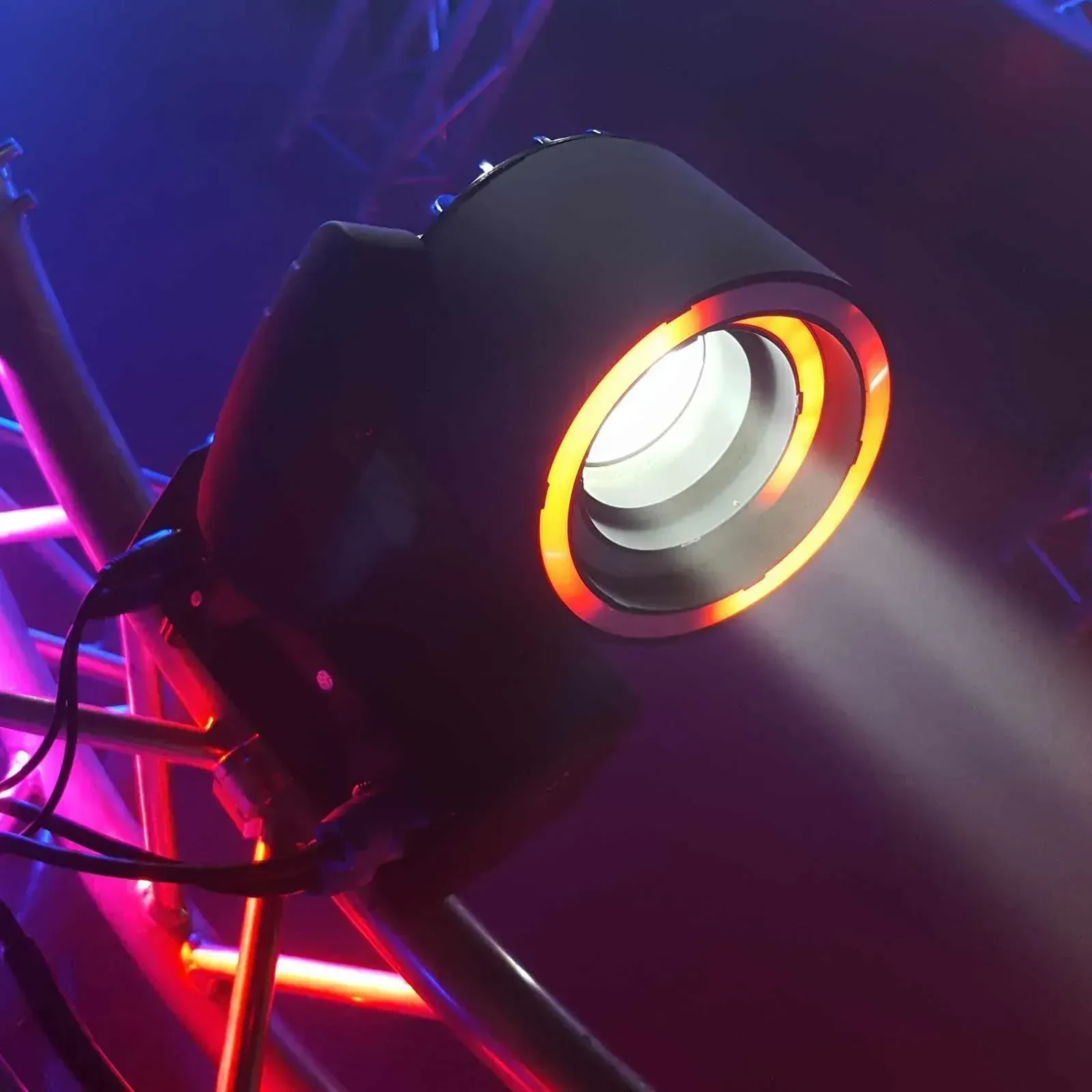 Изображение №10