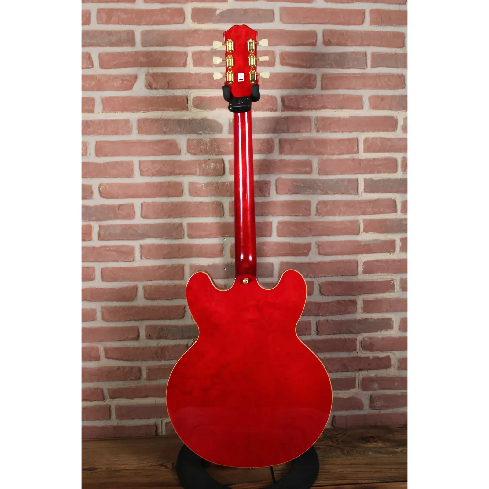 Изображение №7