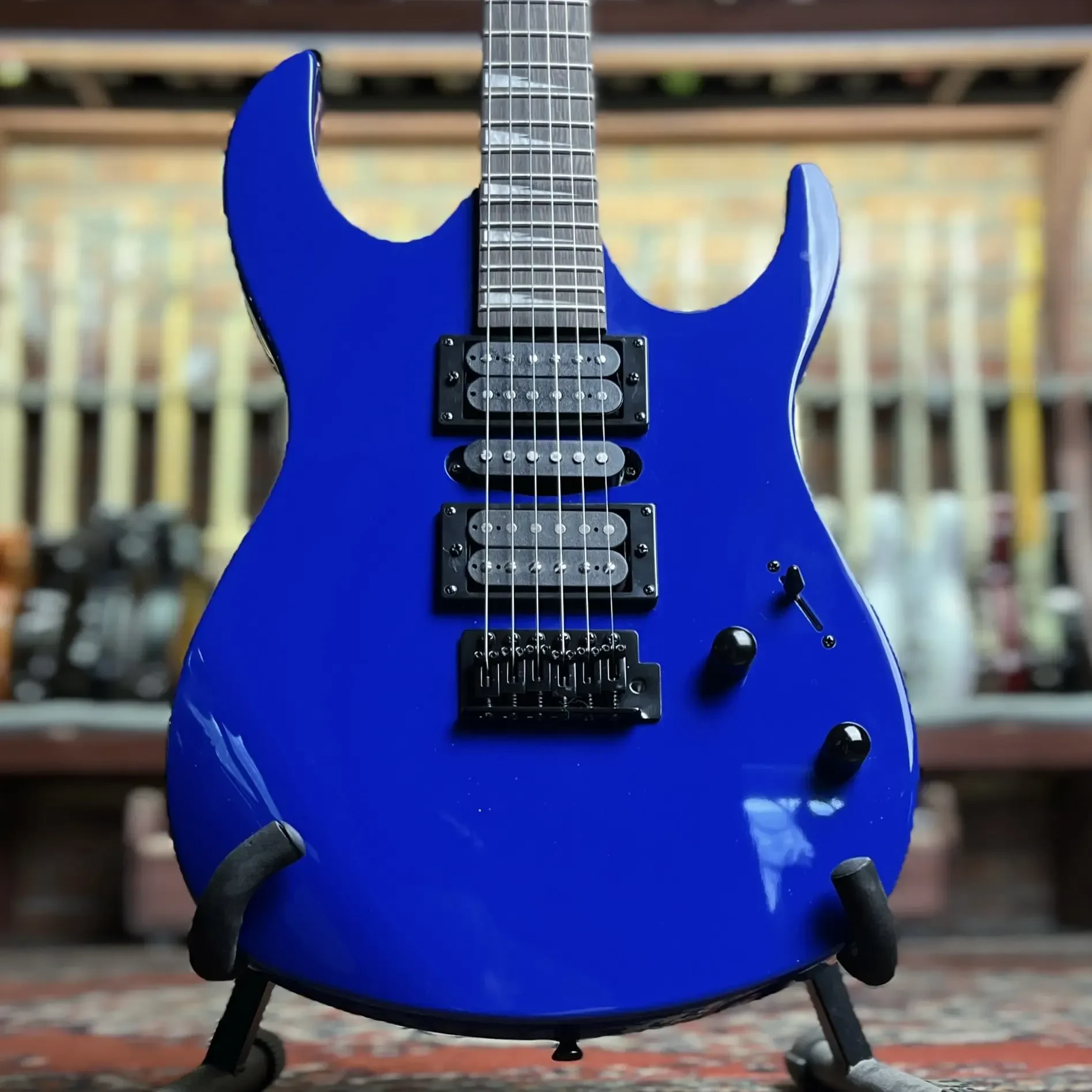 Электрогитара DeMarco DMSEIB370 Superstrat HSH Blue