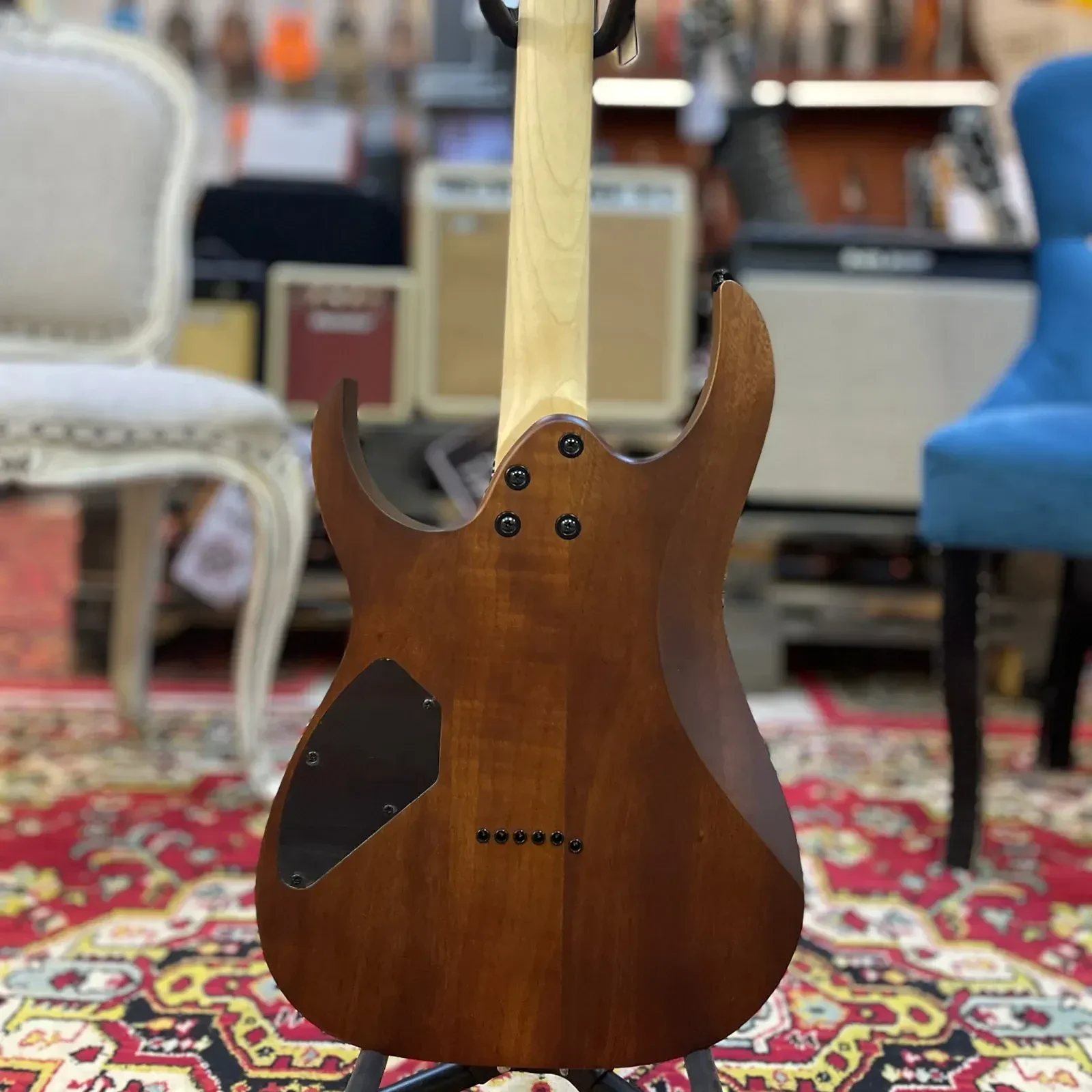 Изображение №9