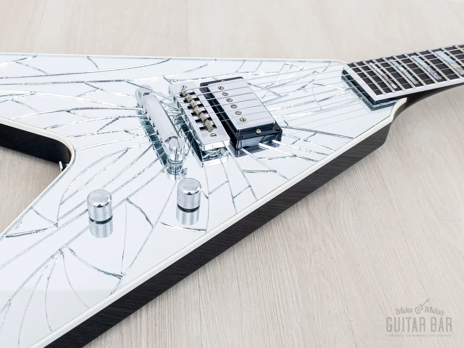 Изображение №6